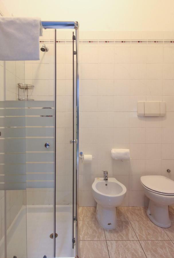 Hotel Rose&Crown Correggio Kültér fotó
